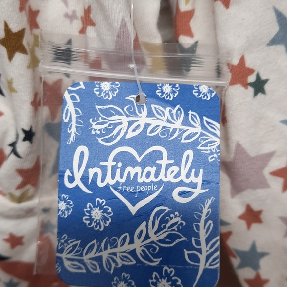 FREE PEOPLE Girls Like Us Bodysuit Stars - Picture 7 of 15